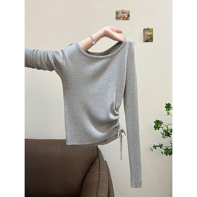 Top de Punto Gris con Cintura Fruncida – Slim Fit Manga Larga